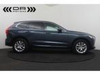 Volvo XC60 T8 AWD GEARTRONIC MOMENTUM PRO - PANODAK - NAVI, Auto's, Automaat, USB, Euro 6, Blauw