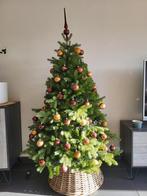 Kerstboom (170cm) met ballen, lampjes en kerstrok te koop, Diversen, Kerst, Ophalen of Verzenden