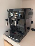 De'Longhi Magnifica S ECAM21.117.B koffiezetapparaat, Elektronische apparatuur, Koffiezetapparaten, Ophalen, Koffiemachine, Koffiebonen