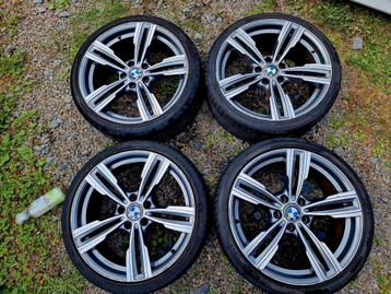Jantes BMW 19 pouces avec 4 bon pneus  beschikbaar voor biedingen