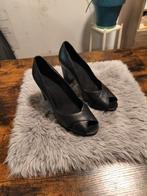 Escarpins sexy à bout ouvert en cuir taille 37, Enlèvement ou Envoi, Cote femme, Comme neuf, Sabots