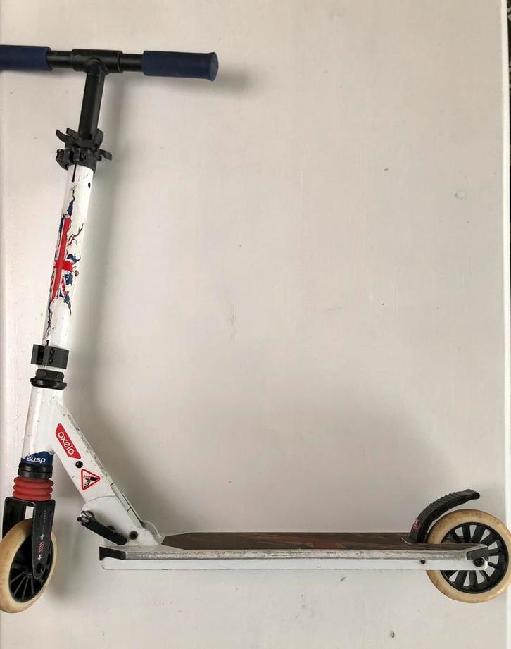 step Decathlon Oxelo Play 5 UK Colour, Fietsen en Brommers, Steps, Gebruikt, Gewone step, Ophalen of Verzenden