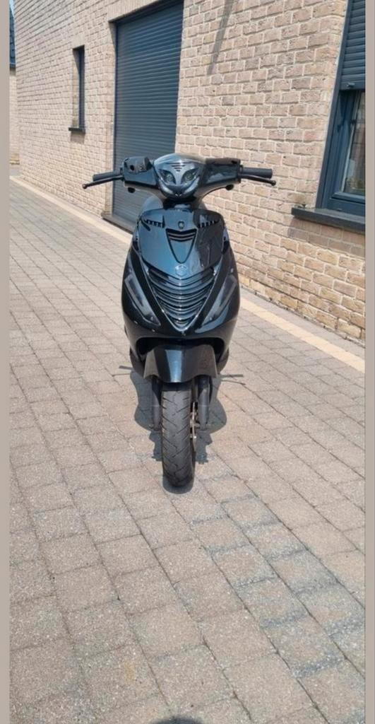 Piaggio zip 4T 80cc, Fietsen en Brommers, Scooters | Piaggio, Zip, Ophalen of Verzenden