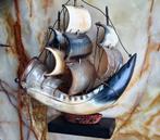 Sculpture marine vintage en corne naturelle, Italie 1960, Antiquités & Art, Envoi
