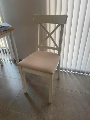 Ingolf eetkamerstoelen, wit/Hallarp beige beschikbaar voor biedingen