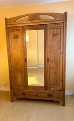 Houten kleerkast met spiegeldeur en mooie details, Antiek en Kunst, Antiek | Meubels | Kasten, Ophalen