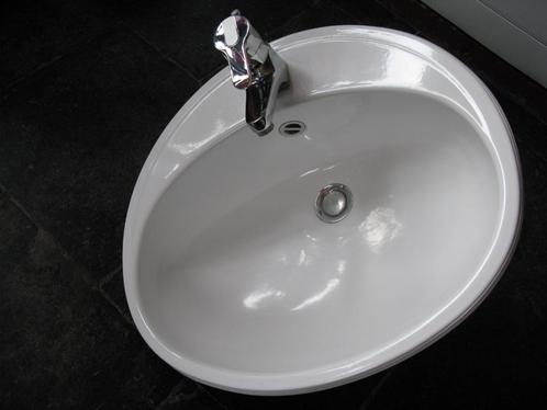 Lavabo wit staal geëmailleerd met mengkraan compleet, Doe-het-zelf en Bouw, Sanitair, Zo goed als nieuw, Kraan, Ophalen