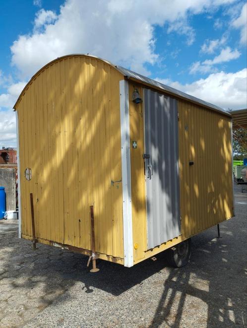bouwkeet, schaftkeet, werfkeet met gewone trekhaak, Doe-het-zelf en Bouw, Bouwketen en Schaftketen, Gebruikt, Ophalen