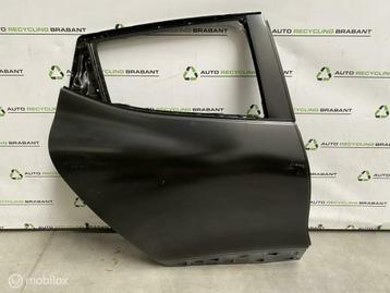 Portier Rechts Achter Renault Clio 4 NIEUW ORIG 821008626R beschikbaar voor biedingen