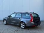 ✅ Volvo V50 1.6 DRIVe GARANTIE Airco Trekh Parksens Leder, Auto's, Voorwielaandrijving, Euro 5, Zwart, 4 cilinders