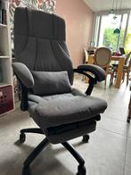 Gratis Bureau Stoel, voetensteun, massage kussen, Huis en Inrichting, Ophalen, Gebruikt, Grijs, Bureaustoel