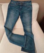 Wrangler jeans, W27 (confection 34) ou plus petit, Comme neuf, Bleu, Enlèvement ou Envoi