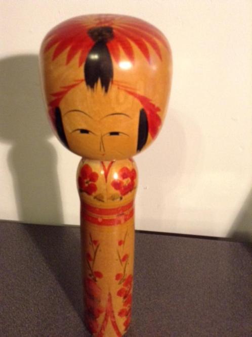 Kokeshi - Traditionele Japanse houten pop / 26, Antiquités & Art, Antiquités | Jouets, Enlèvement ou Envoi