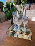 Staande glazen, Ophalen, Zo goed als nieuw