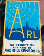 Ancienne tôle publicitaire Radio Luxembourg, Collections, Marques & Objets publicitaires, Enlèvement, Utilisé