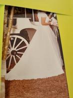 Robe de mariée taille 42 (tissu à broder anglaise), Enlèvement, Comme neuf