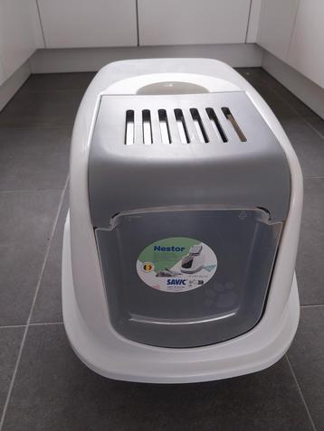 Kattenbak savic met deksel met filter beschikbaar voor biedingen