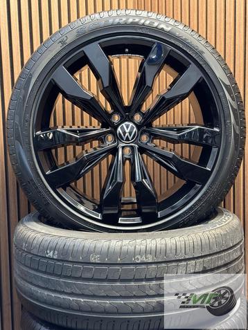 ️️️20” VW Tiguan Allspace RLine SUZUKA Blackstyle NIEUW OEM disponible aux enchères