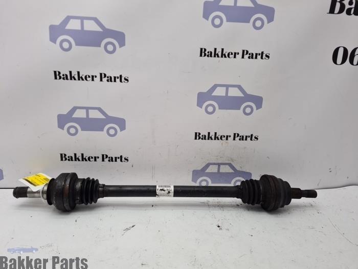 Aandrijfas rechts-achter van een Mercedes ML-Klasse, Auto-onderdelen, Remmen en Aandrijving, Mercedes-Benz, Gebruikt, 3 maanden garantie