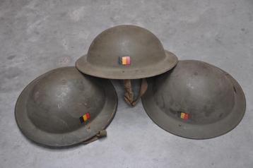 leger helm beschikbaar voor biedingen