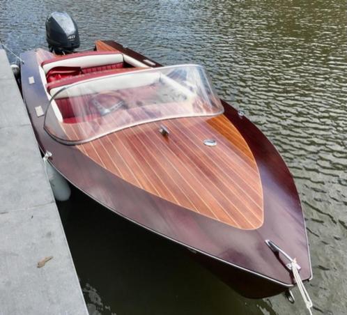 Gerestaureerde houten speedboot (bj’64), Watersport en Boten, Speedboten, Nieuw, 3 tot 6 meter, Benzine, Hout, Buitenboordmotor