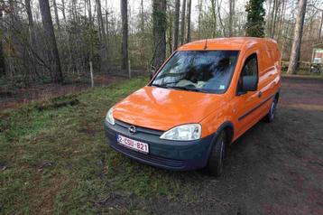 Opel Combo lichte vracht, disponible aux enchères