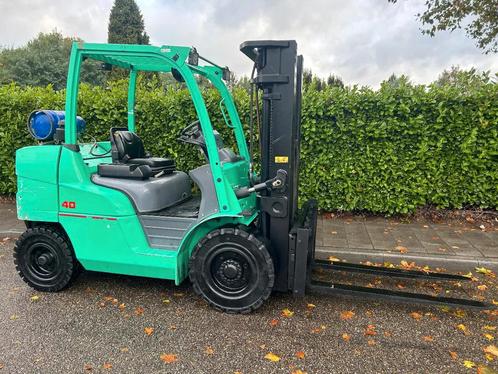 Mitsubishi FG40N Heftruck (bj 2010), Zakelijke goederen, Machines en Bouw | Heftrucks en Intern transport, Heftruck, LPG, meer dan 4000 kg