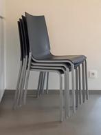 4 stapelbare keukenstoelen, Huis en Inrichting, Stoelen, Ophalen