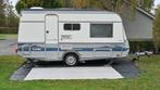 Fendt Saphir 420 in uitstekende staat, met mover, Caravans en Kamperen, Caravans, Omvormbare zithoek, Treinzit, Particulier, Kachel