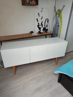 Lage kast op pootjes, Ophalen, Overige materialen, Gebruikt, 100 tot 150 cm