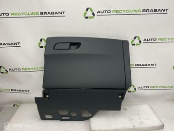 Dashboardkastje Audi A4 B9 ORIGINEEL 8W1857035 beschikbaar voor biedingen