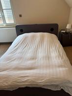 Bed te koop + matras + nachtkastje, Huis en Inrichting, Slaapkamer | Complete slaapkamers, Ophalen, Zo goed als nieuw, Twijfelaar