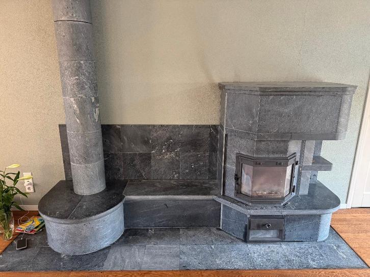 Tulikivi speksteenkachel, Maison & Meubles, Poêles, Utilisé, Autoportant, Poêle à bois, Bois, Enlèvement