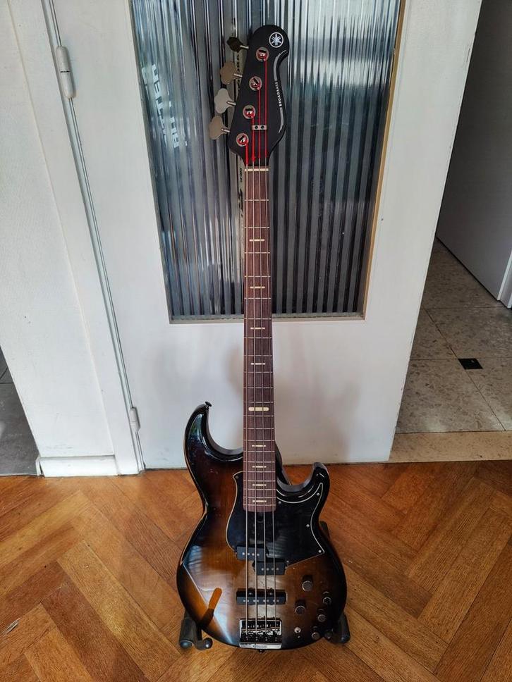 Yamaha BB734a, Muziek en Instrumenten, Snaarinstrumenten | Gitaren | Bas