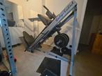 Body solid leg press/ hack squat, Sport en Fitness, Fitnessmaterialen, Ophalen, Zo goed als nieuw, Benen