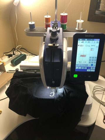 Brother VR borduurmachine - weinig uren / veeeel opties beschikbaar voor biedingen