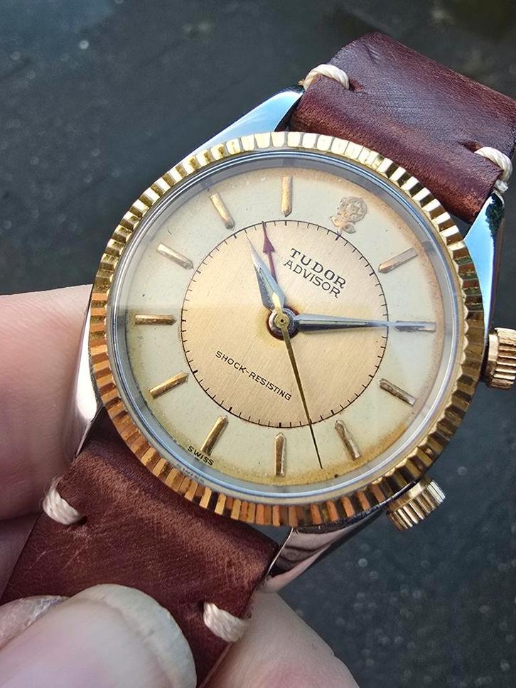 Tudor advisor wekker staalgoud, Bijoux, Sacs & Beauté, Montres | Anciennes | Antiquités, Or, Enlèvement ou Envoi