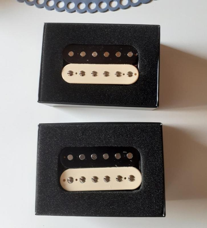 Epihone alnico5 classic Pro humbuckerset, Muziek en Instrumenten, Snaarinstrumenten | Gitaren | Elektrisch, Zo goed als nieuw