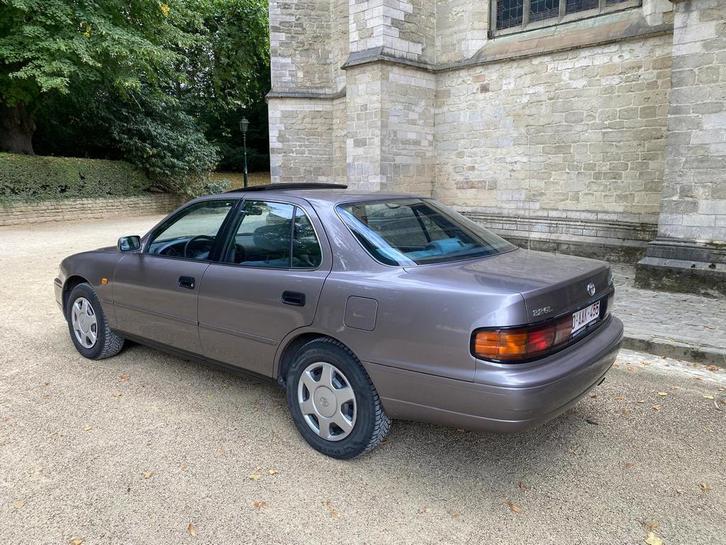 Toyota Camry 1991 2,2l schuifdak met handgeschakelde versne, Auto's, Toyota, Particulier, Camry, Airbags, Bluetooth, Boordcomputer