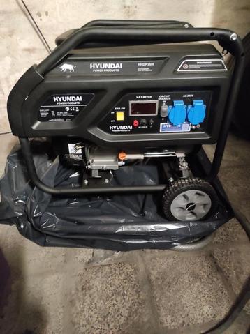 Generator, Doe-het-zelf en Bouw, Ophalen, Nieuw, Benzine, Geluidgedempt