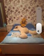 Bed met lades, Ophalen