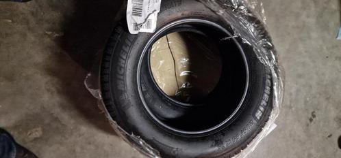 Nieuwe 4 seizoensbanden, plaatsing en balancering kan, Auto-onderdelen, Banden en Velgen, Band(en), All Season, 15 inch, 205 mm