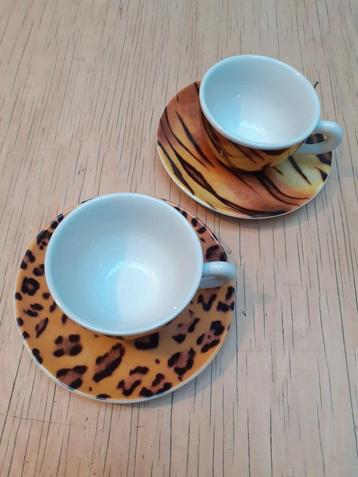2 koffife/ thee tasjes luipaard tijfer met ondertasjes retro beschikbaar voor biedingen
