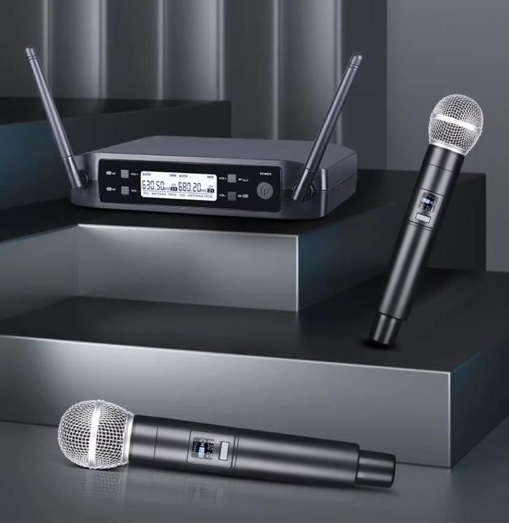 First Class draadloze microfoonset met twee UHF handmicros, Contacten en Berichten, Muziek maken en Bandleden