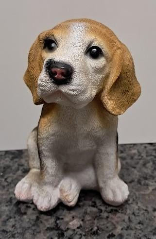 🎁Figurine chien beagle, Collections, Statues & Figurines, Comme neuf, Animal, Envoi