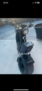 Electrische scooter b klasse, Fietsen en Brommers, Ophalen, Zo goed als nieuw
