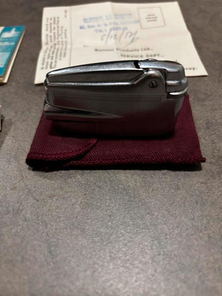 Varaflame Ronson, Collections, Articles de fumeurs, Briquets & Boîtes d'allumettes, Comme neuf, Enlèvement