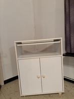 Compact wit kastje met uitschuifbare plank, Huis en Inrichting, Ophalen, Gebruikt, Bureau