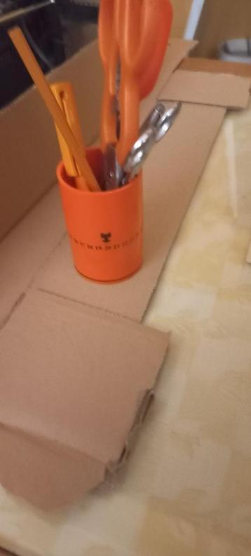 Slabbetje uit de jaren 70 beschikbaar voor biedingen