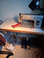 Industriële naaimachine van Dürkopp, Naaimachine